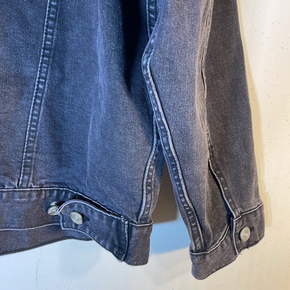 NWT. MONAT GEAR XXL Boss Babe Denim Jacket. - Picture 14 of 15